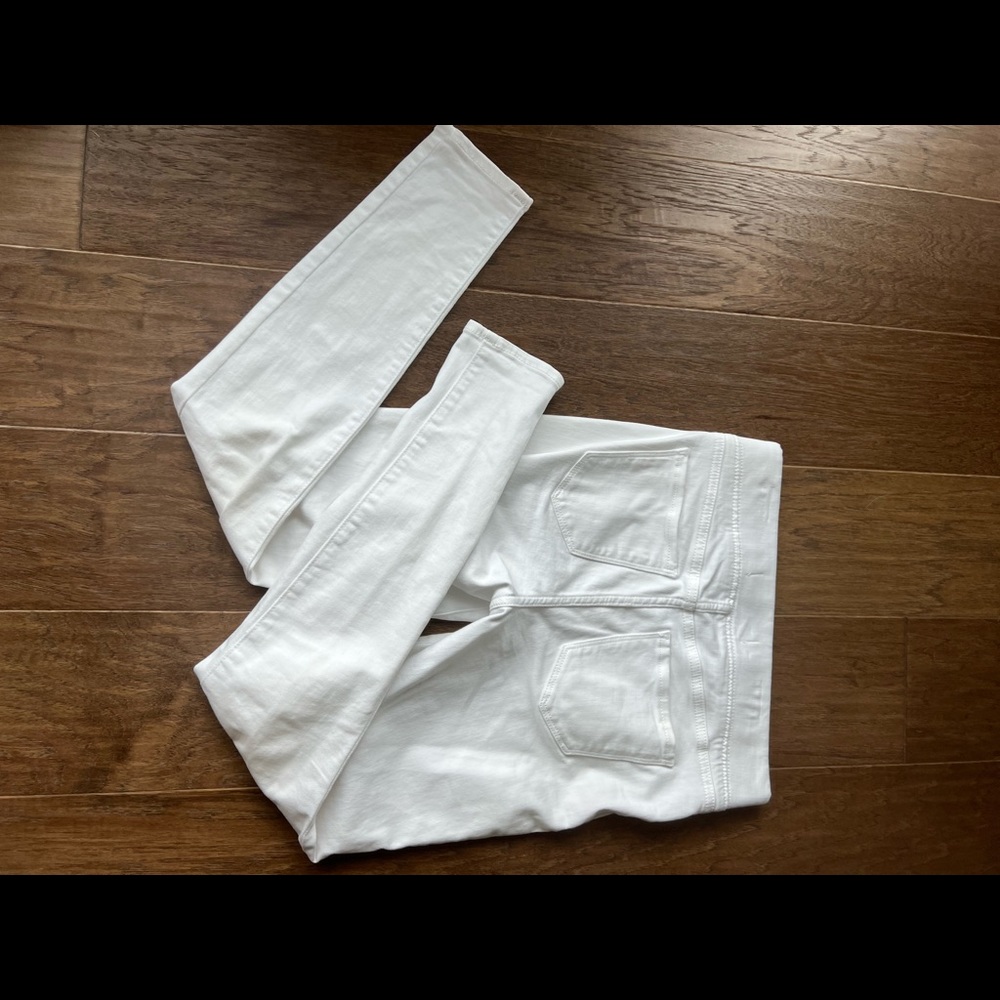Old Navy white rockstar jeggings